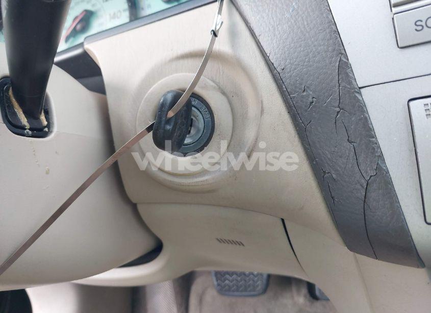 Photo 11 of 2005 Toyota Camry SOLARA SLE V6 (VIN 4T1CA30P25U060964)
