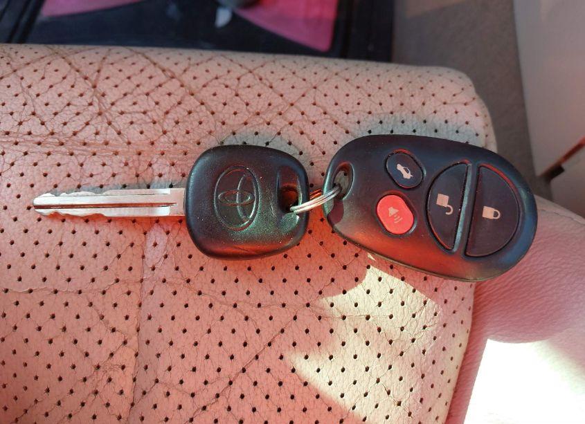 Photo 11 of 2005 Toyota Camry SOLARA SLE V6 (VIN 4T1CA30P35U039895)