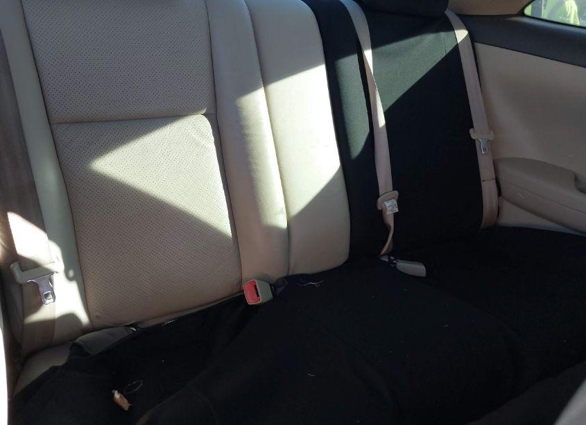 Photo 8 of 2005 Toyota Camry SOLARA SLE V6 (VIN 4T1CA30P35U039895)