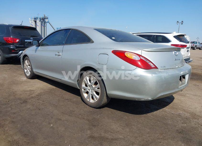 Photo 3 of 2005 Toyota Camry SOLARA SLE V6 (VIN 4T1CA30P35U054736)