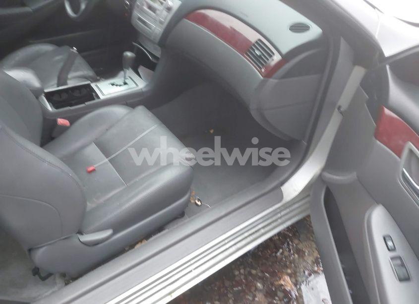 Photo 5 of 2005 Toyota Camry SOLARA SLE V6 (VIN 4T1CA30P55U044550)