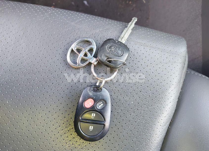 Photo 10 of 2008 Toyota Camry SOLARA SLE V6 (VIN 4T1CA30P58U139131)