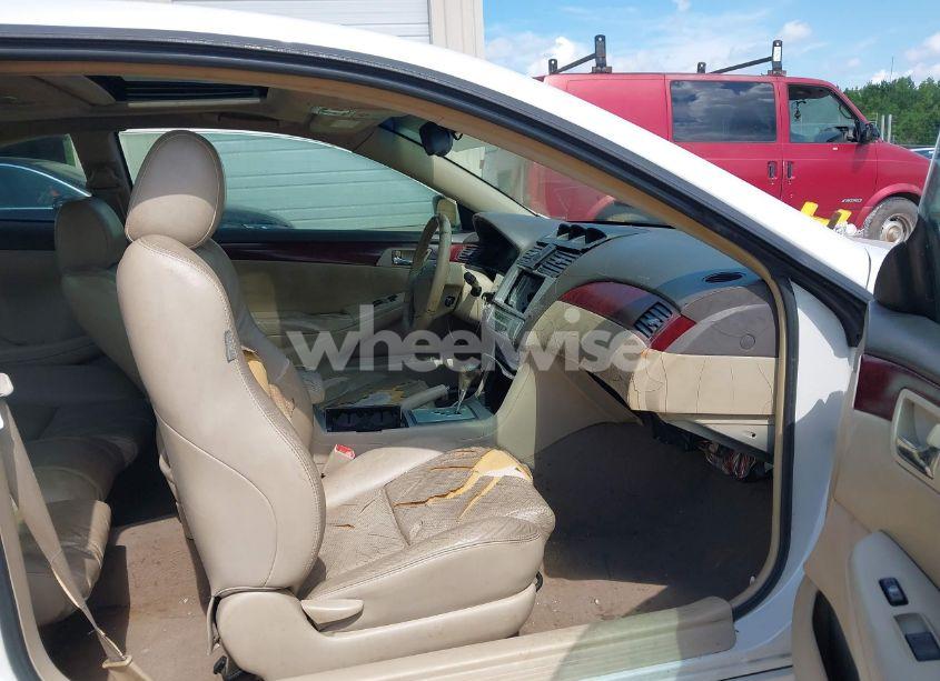 Photo 5 of 2004 Toyota Camry SOLARA SLE V6 (VIN 4T1CA30P64U018229)