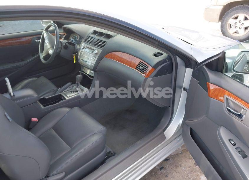 Photo 5 of 2007 Toyota Camry SOLARA SLE V6 (VIN 4T1CA30P77U108025)