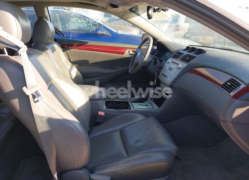 Photo 5 of 2004 Toyota Camry SOLARA SLE V6 (VIN 4T1CA30PX4U004785)