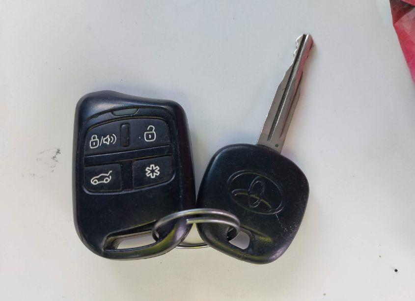 Photo 11 of 2004 Toyota Camry SOLARA SE V6 (VIN 4T1CA38P04U012138)