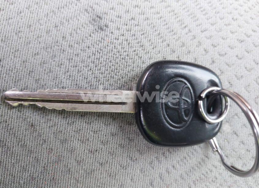 Photo 11 of 2004 Toyota Camry SOLARA SE V6 (VIN 4T1CA38P04U021048)