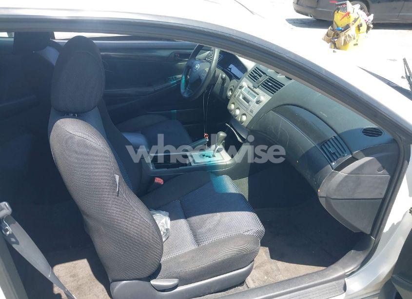 Photo 5 of 2004 Toyota Camry SOLARA SE SPORT V6 (VIN 4T1CA38P24U011847)