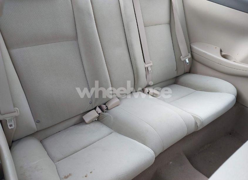 Photo 8 of 2004 Toyota Camry SOLARA SE V6 (VIN 4T1CA38P74U016137)