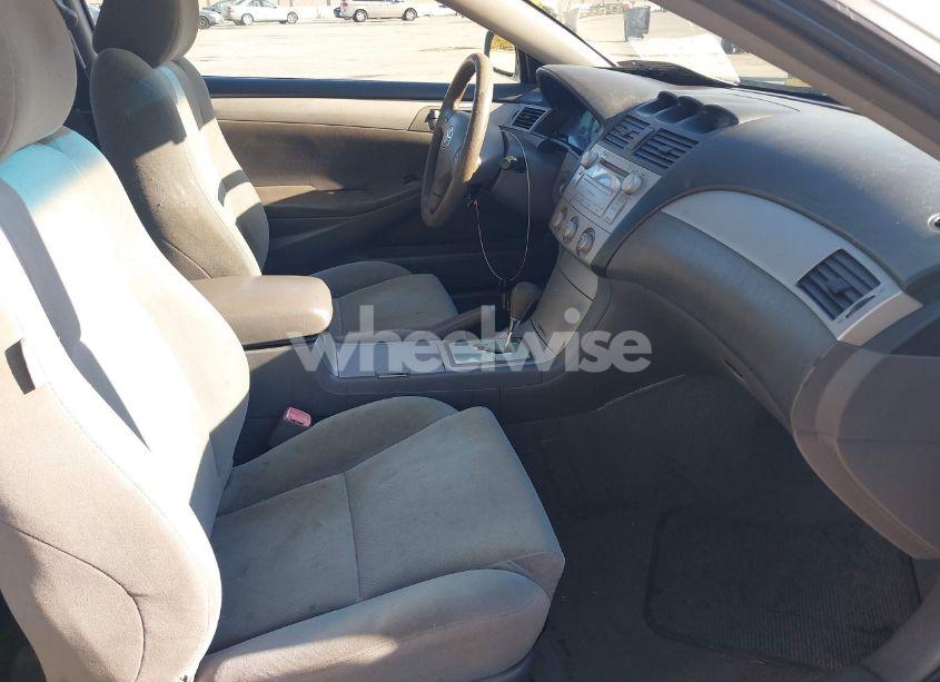 Photo 5 of 2005 Toyota Camry SOLARA SE V6 (VIN 4T1CA38PX5U054835)