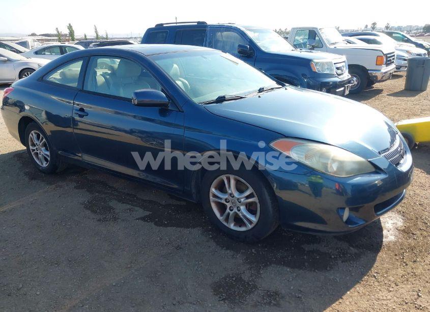 2004 Toyota Camry SOLARA SLE (VIN 4T1CE30P04U816911) main photo