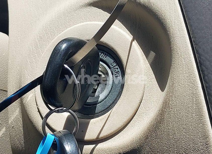 Photo 11 of 2008 Toyota Camry SOLARA SE (VIN 4T1CE30P18U766395)