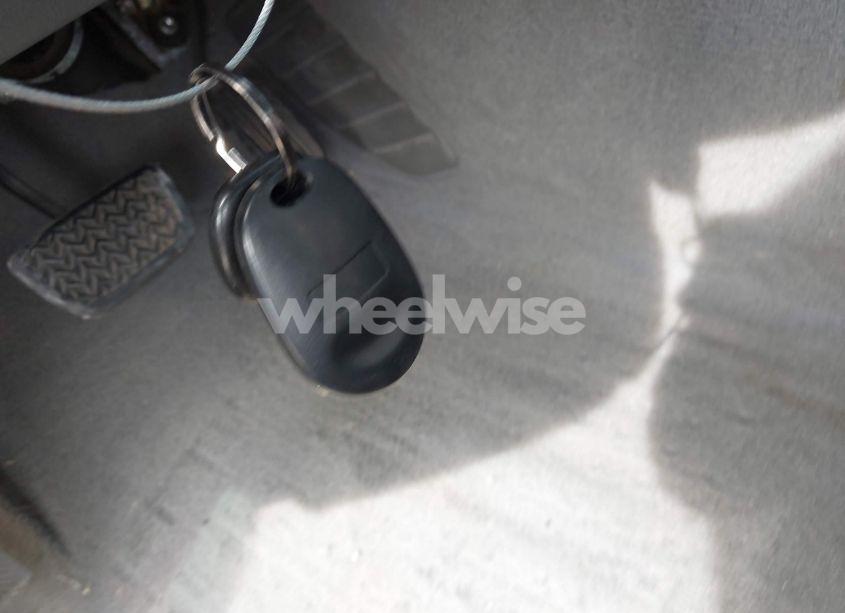 Photo 11 of 2007 Toyota Camry SOLARA SE (VIN 4T1CE30P37U759270)