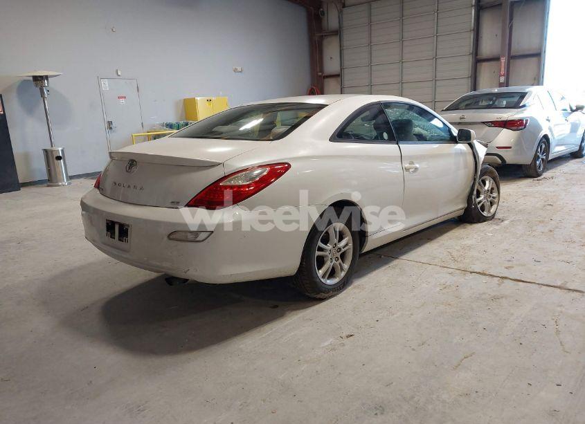 Photo 4 of 2007 Toyota Camry SOLARA SE (VIN 4T1CE30P47U758497)