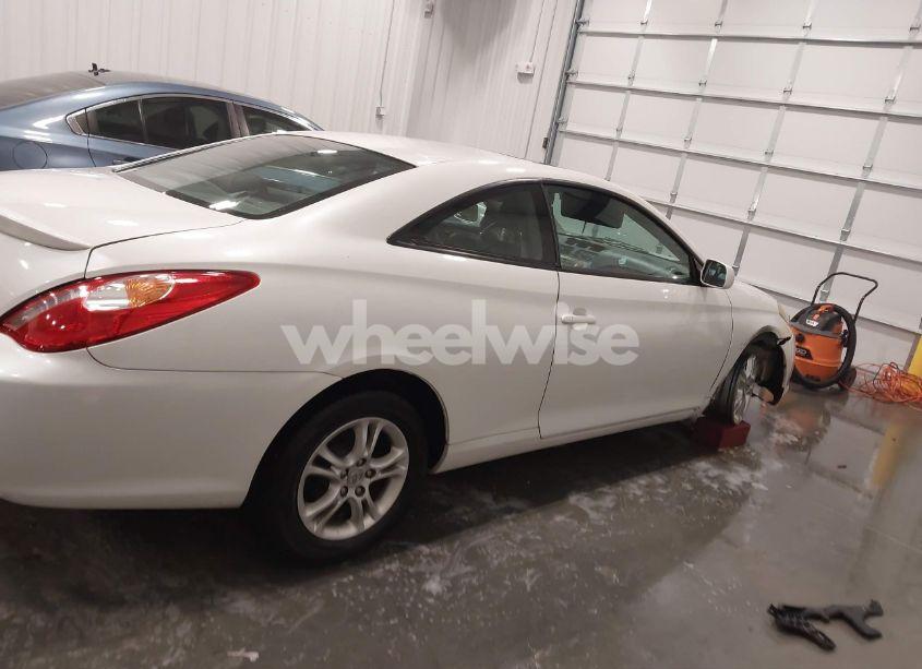 Photo 12 of 2005 Toyota Camry SOLARA SLE (VIN 4T1CE30P55U975358)
