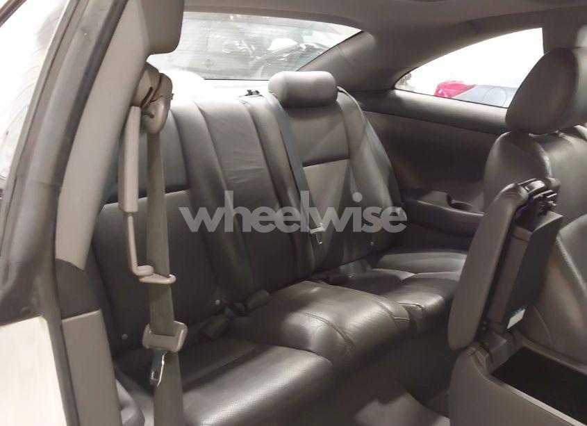 Photo 8 of 2005 Toyota Camry SOLARA SLE (VIN 4T1CE30P55U975358)
