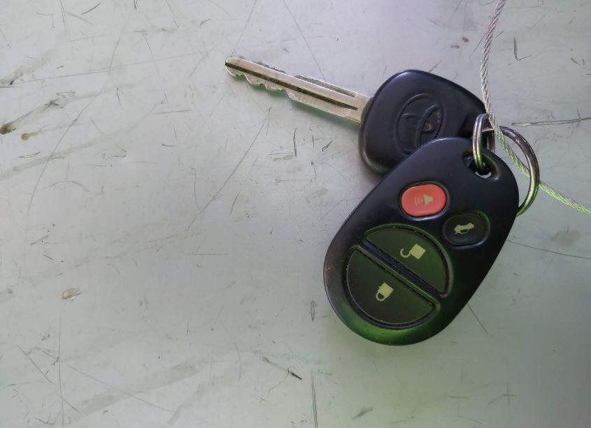 Photo 11 of 2004 Toyota Camry SOLARA SE (VIN 4T1CE38P14U818249)