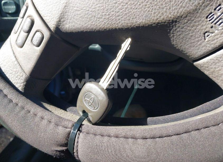 Photo 11 of 2004 Toyota Camry SOLARA SE (VIN 4T1CE38P14U932624)