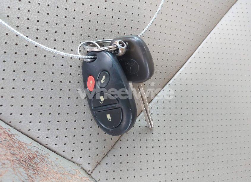 Photo 11 of 2004 Toyota Camry SOLARA SE (VIN 4T1CE38P34U790082)