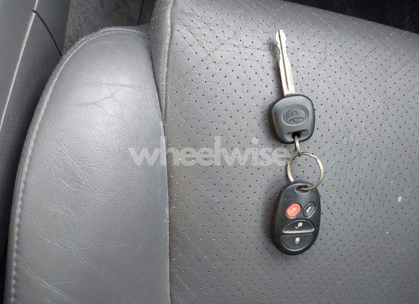 Photo 11 of 2004 Toyota Camry SOLARA SLE (VIN 4T1CE38P34U808354)