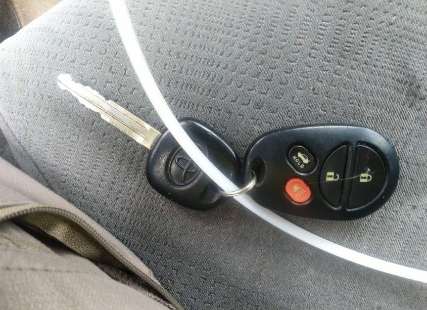 Photo 11 of 2006 Toyota Camry SOLARA SE (VIN 4T1CE38P36U740303)