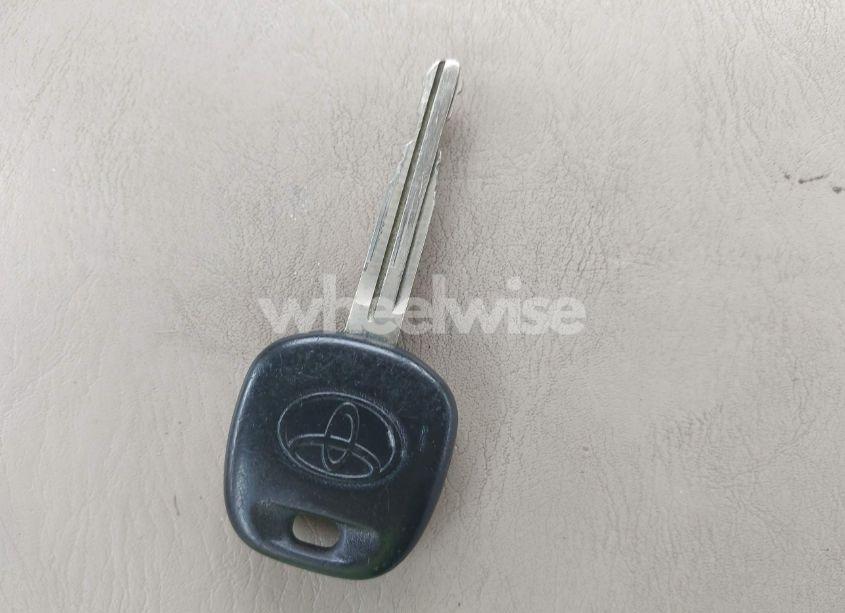 Photo 11 of 2005 Toyota Camry SOLARA SE (VIN 4T1CE38P45U503494)