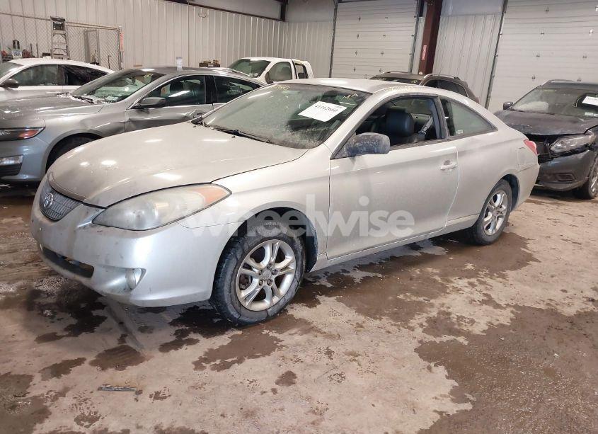 Photo 2 of 2005 Toyota Camry SOLARA SE (VIN 4T1CE38P55U518876)