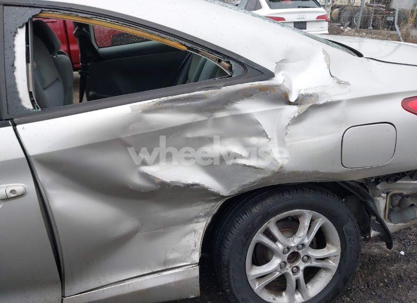 Photo 6 of 2004 Toyota Camry SOLARA SE (VIN 4T1CE38P64U835936)