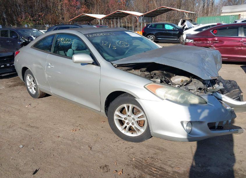 2004 Toyota Camry SOLARA SE (VIN 4T1CE38P74U808390) main photo