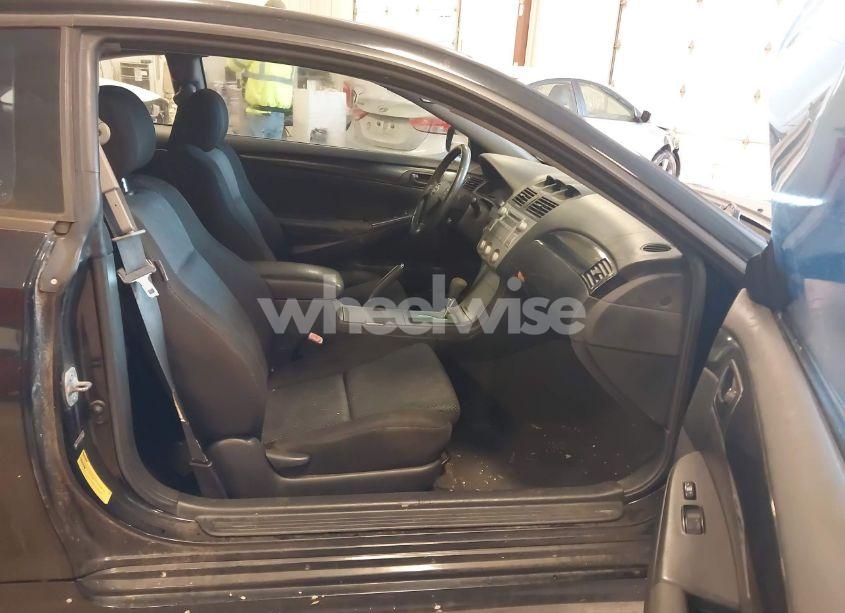 Photo 5 of 2004 Toyota Camry SOLARA SE SPORT (VIN 4T1CE38P84U826039)