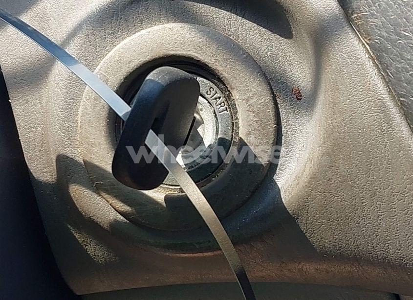 Photo 11 of 2005 Toyota Camry SOLARA SE (VIN 4T1CE38P95U964917)