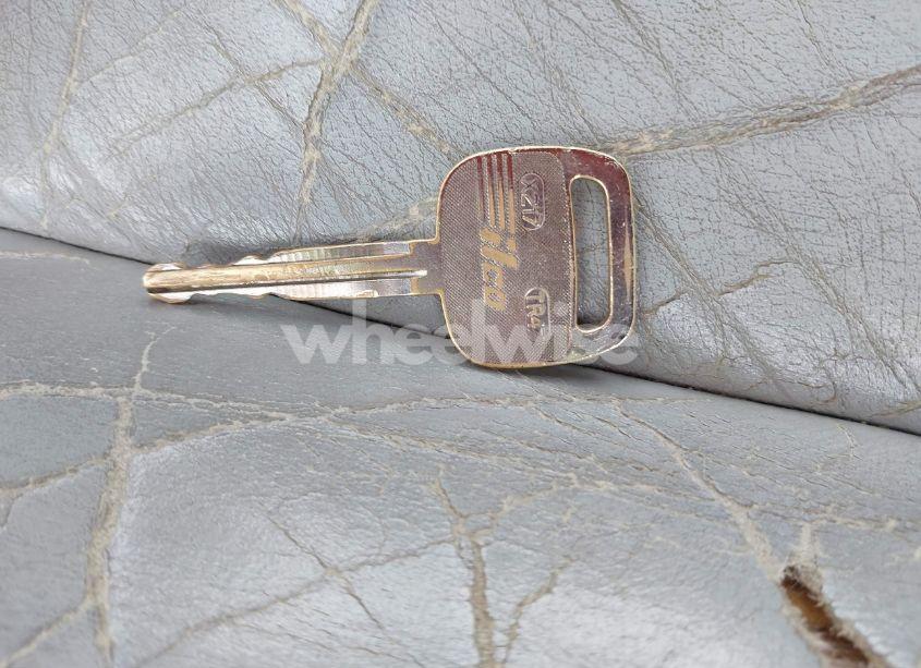 Photo 11 of 1996 Toyota Camry DX/LE (VIN 4T1CG12KXTU740256)