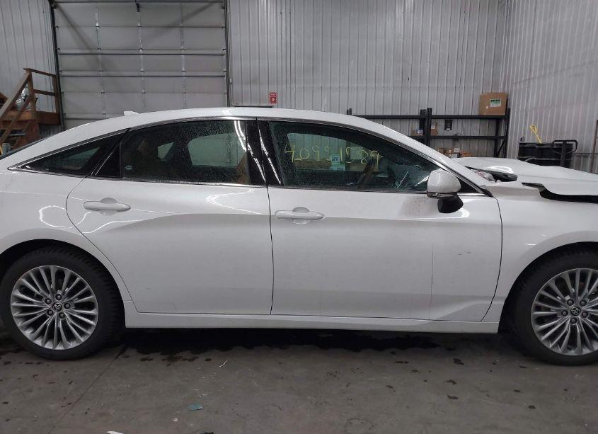 Photo 13 of 2022 Toyota Avalon LIMITED HYBRID (VIN 4T1DA1AB4NU011115)