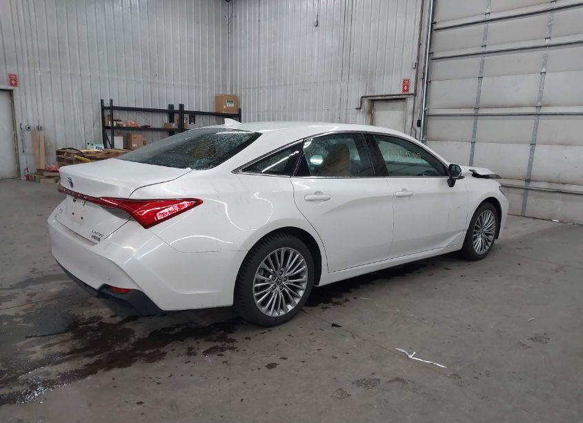 Photo 4 of 2022 Toyota Avalon LIMITED HYBRID (VIN 4T1DA1AB4NU011115)