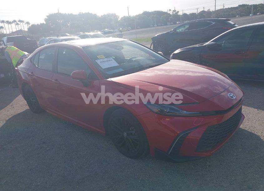 2025 Toyota Camry SE (VIN 4T1DAACK0SU015719) main photo