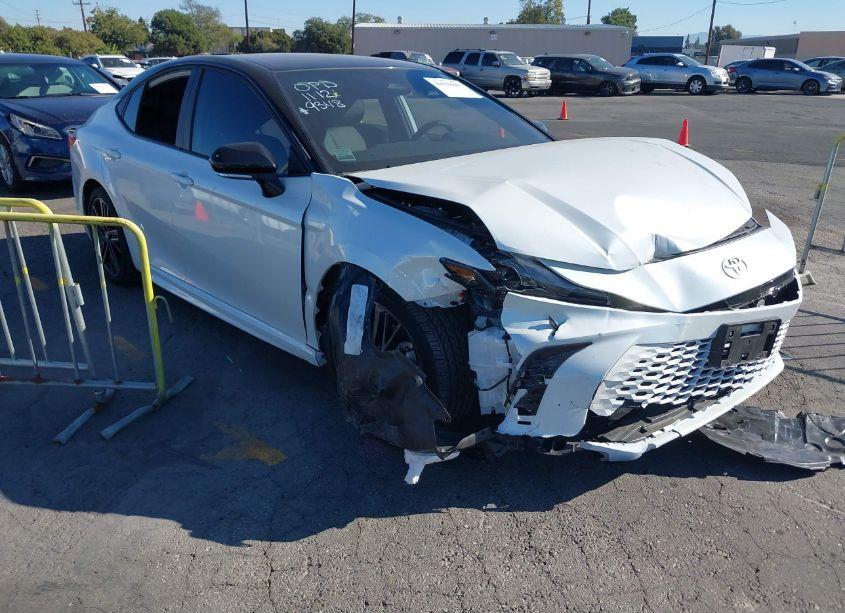 2025 Toyota Camry XSE (VIN 4T1DAACK0SU019348) main photo