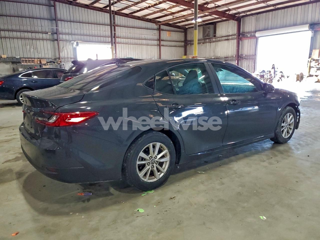 Photo 3 of 2025 TOYOTA CAMRY XSE (VIN 4T1DAACK0SU027319)