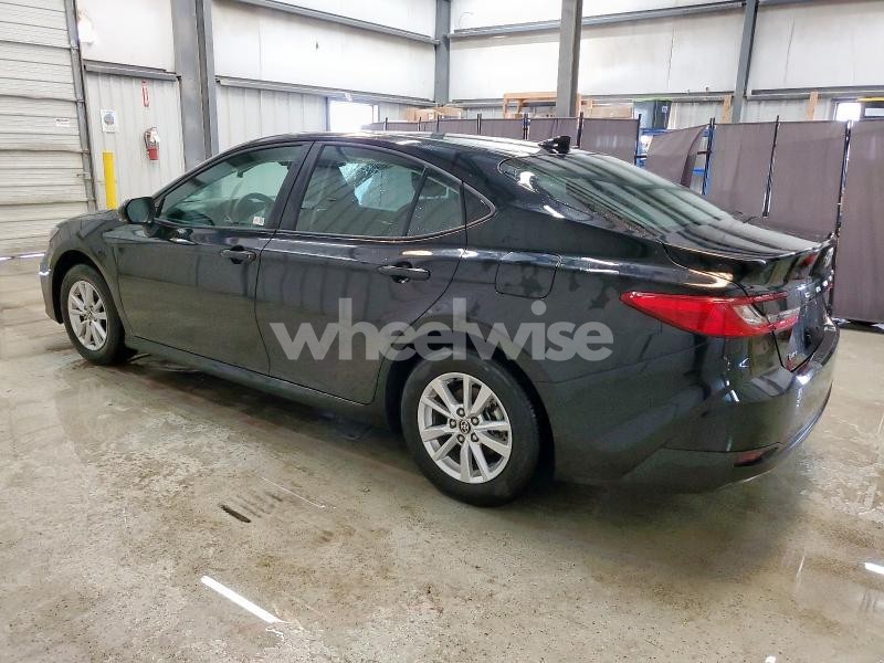 Photo 2 of 2025 TOYOTA CAMRY XSE (VIN 4T1DAACK0SU044685)