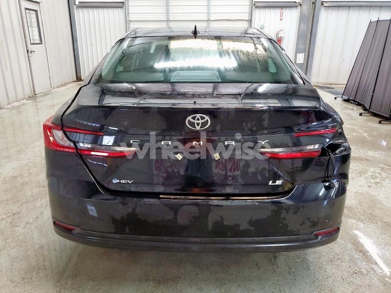 Photo 4 of 2025 TOYOTA CAMRY XSE (VIN 4T1DAACK0SU044685)