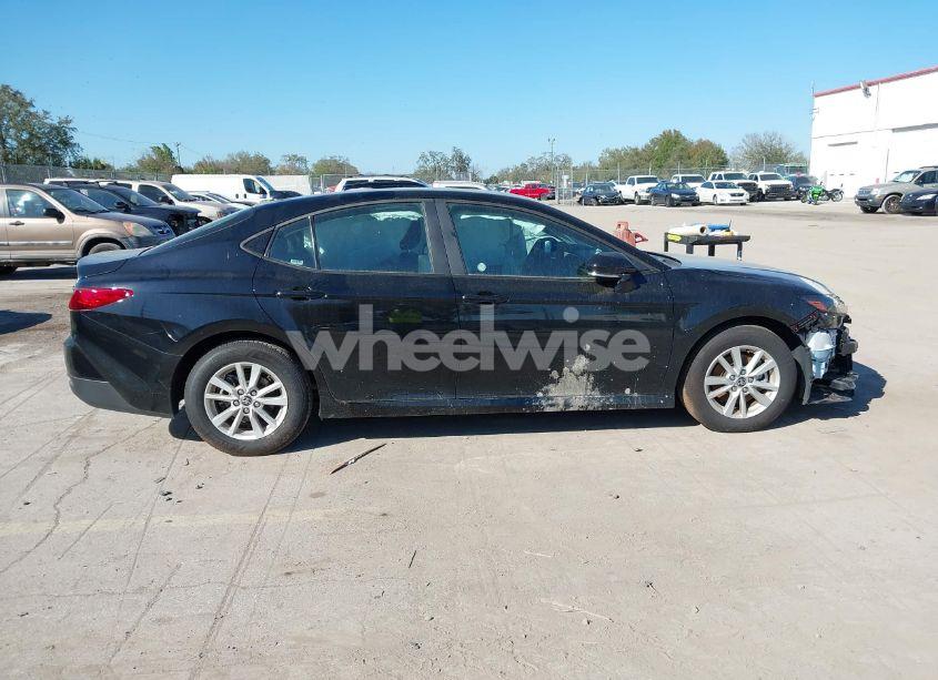 Photo 14 of 2025 Toyota Camry LE (VIN 4T1DAACK0SU052804)