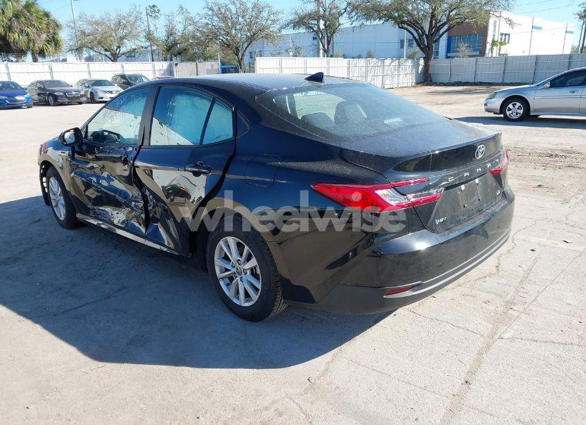 Photo 3 of 2025 Toyota Camry LE (VIN 4T1DAACK0SU052804)
