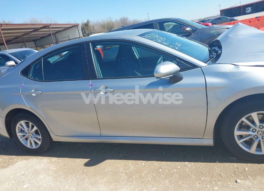 Photo 13 of 2025 Toyota Camry LE (VIN 4T1DAACK0SU100236)