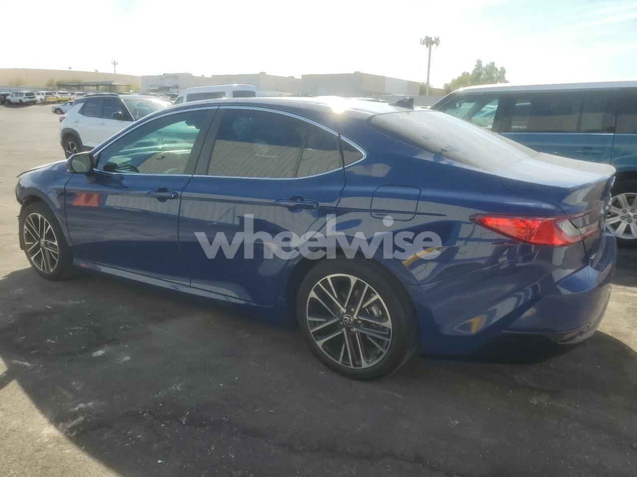 Photo 2 of 2025 TOYOTA CAMRY XSE (VIN 4T1DAACK0SU151395)