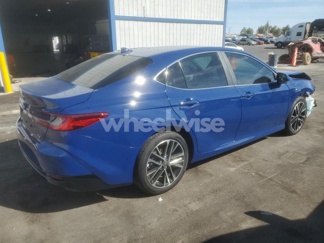 Photo 3 of 2025 TOYOTA CAMRY XSE (VIN 4T1DAACK0SU151395)