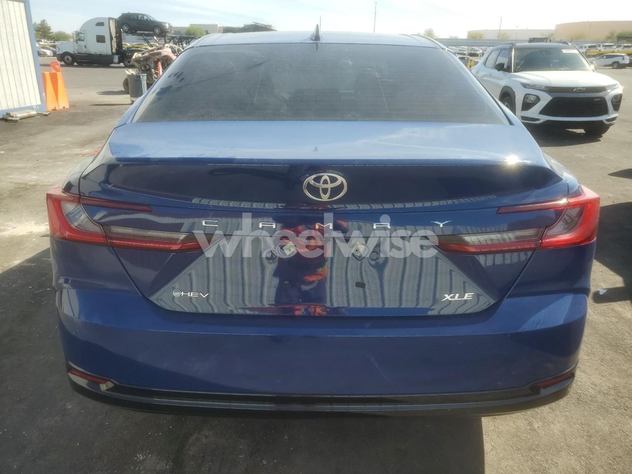 Photo 6 of 2025 TOYOTA CAMRY XSE (VIN 4T1DAACK0SU151395)
