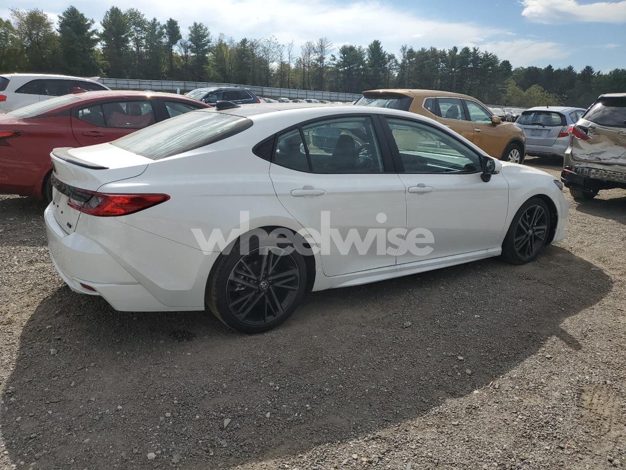 Photo 3 of 2025 TOYOTA CAMRY XSE (VIN 4T1DAACK0SU193193)