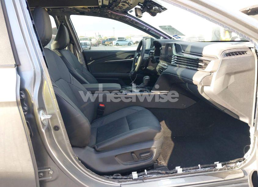 Photo 5 of 2025 Toyota Camry XSE (VIN 4T1DAACK0SU520529)