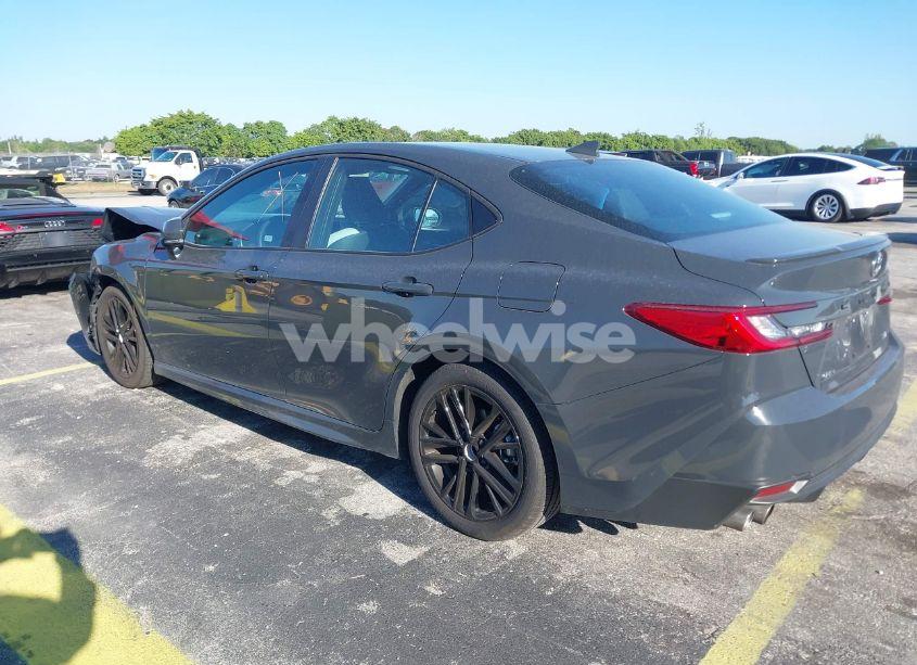 Photo 3 of 2025 Toyota Camry SE (VIN 4T1DAACK0SU556169)