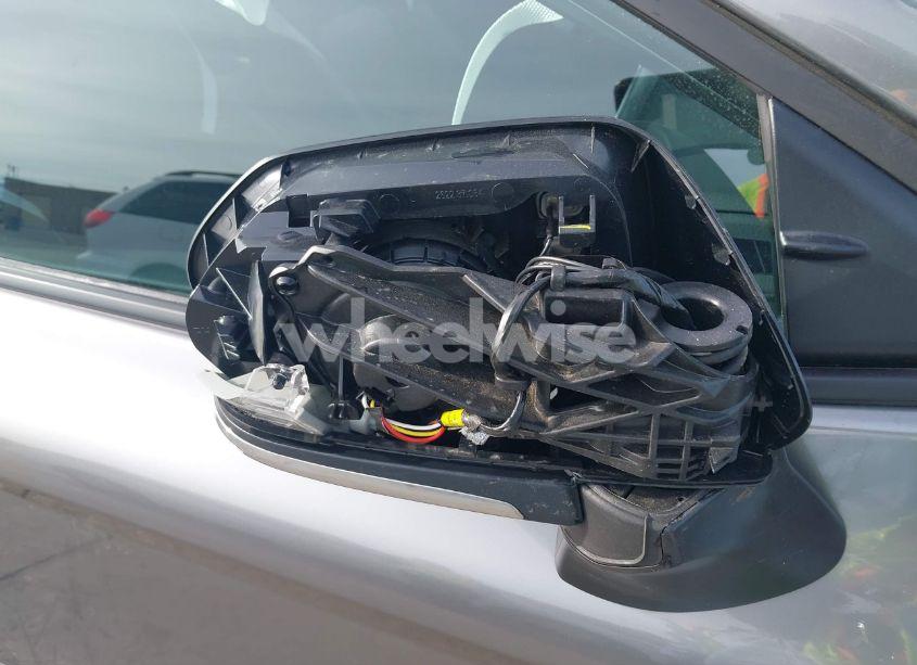 Photo 17 of 2025 Toyota Camry SE (VIN 4T1DAACK0SU563946)