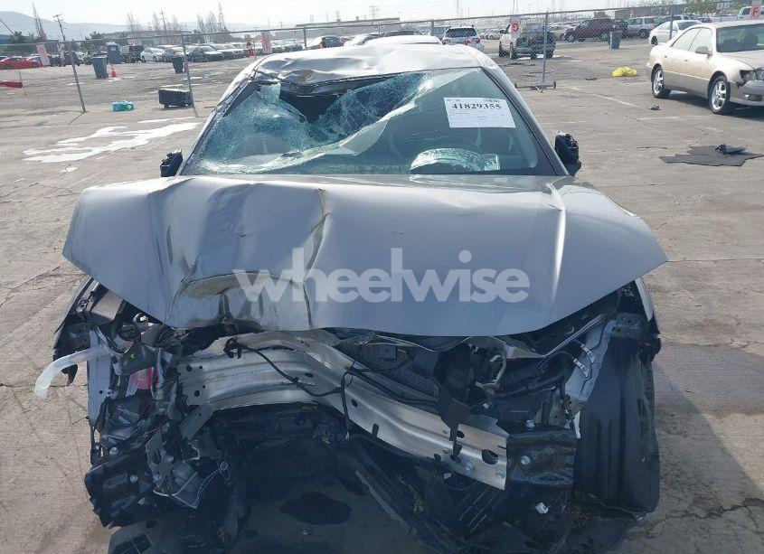 Photo 6 of 2025 Toyota Camry SE (VIN 4T1DAACK0SU563946)